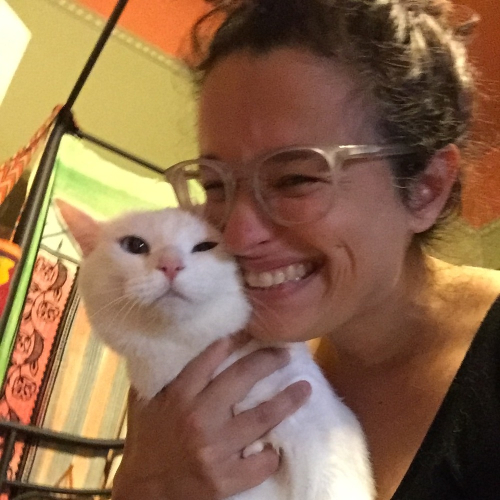 Meet your Posher, Nina